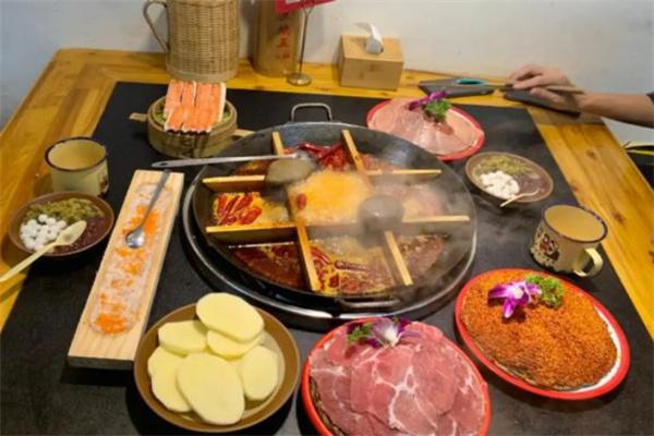 三块五火锅产品 门店图片