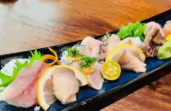 秋日本料理产品 门店图片