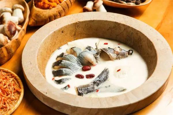 麒麟石锅鱼产品 门店图片