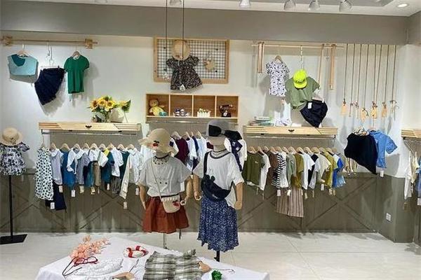 三毛童装产品 门店图片