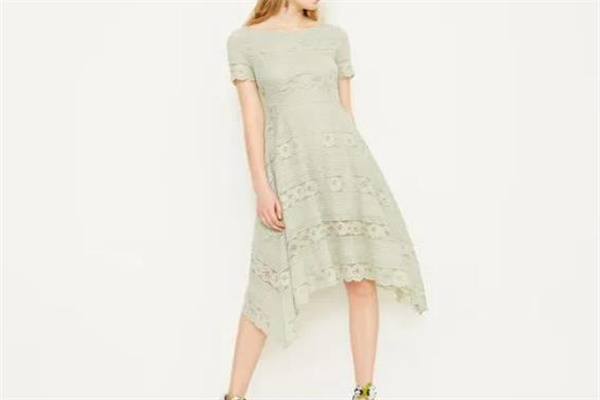 三木服饰产品 门店图片