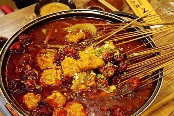大兵串串火锅加盟