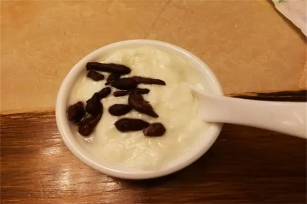 前站牦牛酸奶坊产品 门店图片