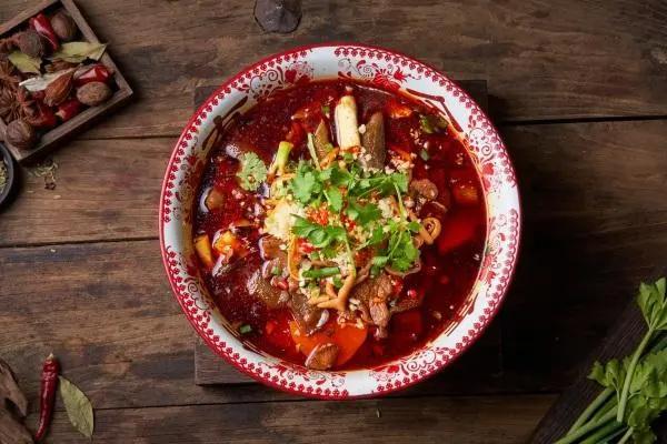 钱阿婆麻辣烫产品 门店图片