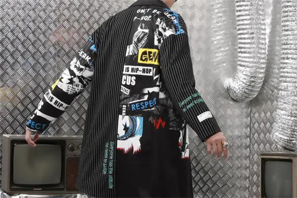 闪潮服饰产品 门店图片