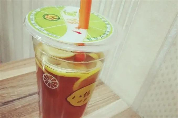八缘风奶茶