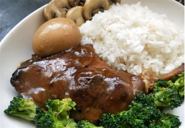 稻香鸭腿饭