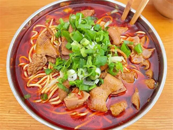 窦四牛杂面