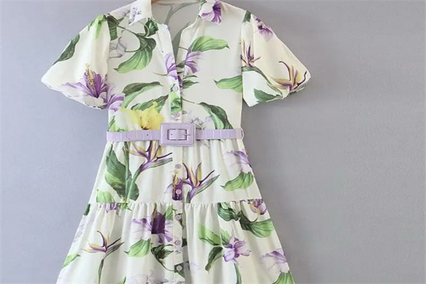 圣衣妮女装产品 门店图片
