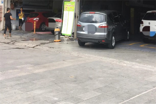盛世车龙产品 门店图片