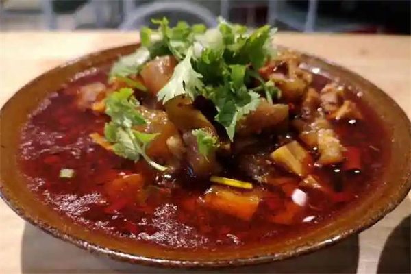 牛伙房碗碗牛肉