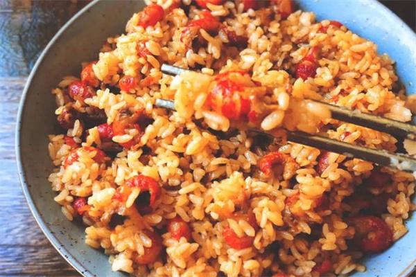 上瘾33颗小龙虾拌饭产品 门店图片