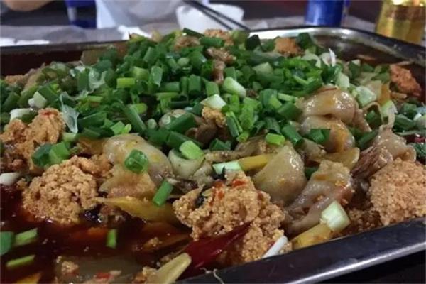 快乐的鱼特色烤鱼