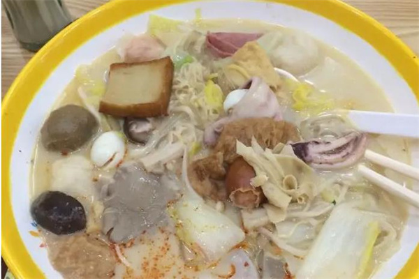 尚禾佳麻辣烫产品 门店图片