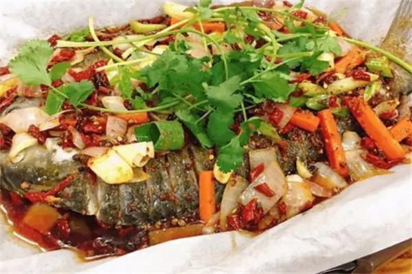 巴蜀好吃鱼纸上烤鱼