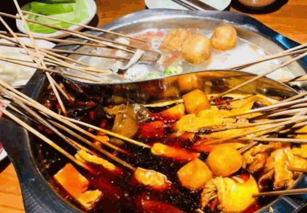 菜麻串串香火锅