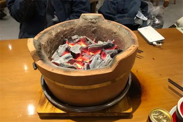 炭火打边炉产品 门店图片
