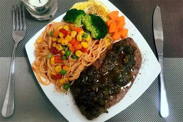 大吉和の牛排手作意面
