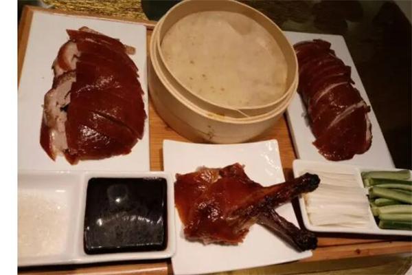 云胖烤鸭产品 门店图片