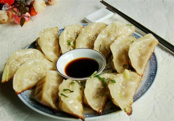 粉丝生煎包