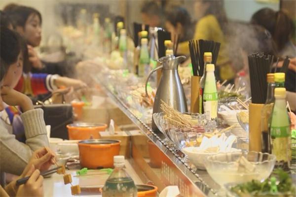 南北飘香旋转火锅产品 门店图片