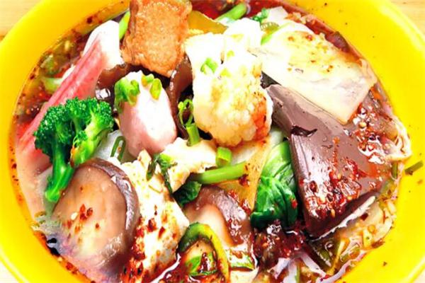 刁四藤椒麻辣烫产品 门店图片