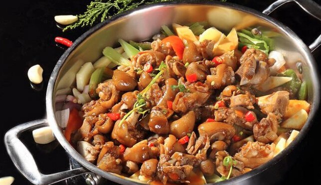 福宇记黄焖鸡米饭