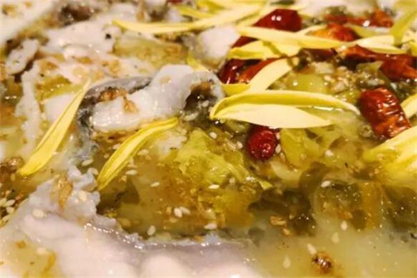 不鱼样酸菜小鱼产品 门店图片