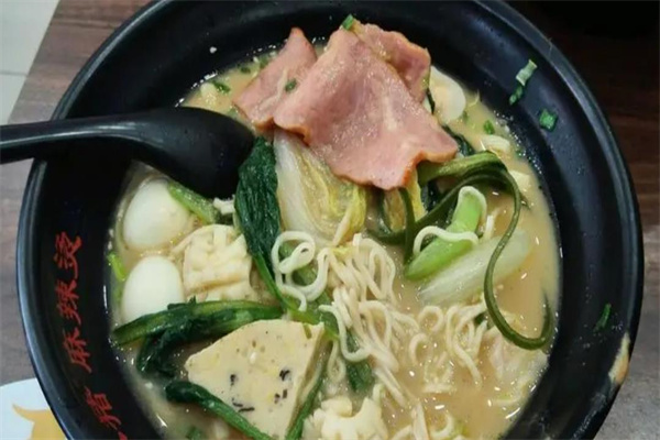 八猪麻辣烫