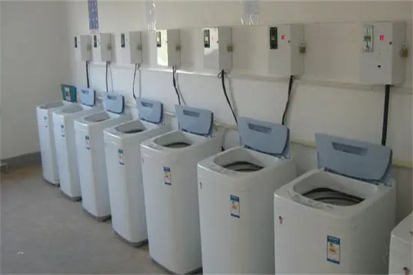 洗e记黑狼自助连锁洗衣坊产品 门店图片