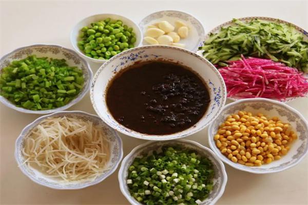 食舍老北京炸酱面产品 门店图片