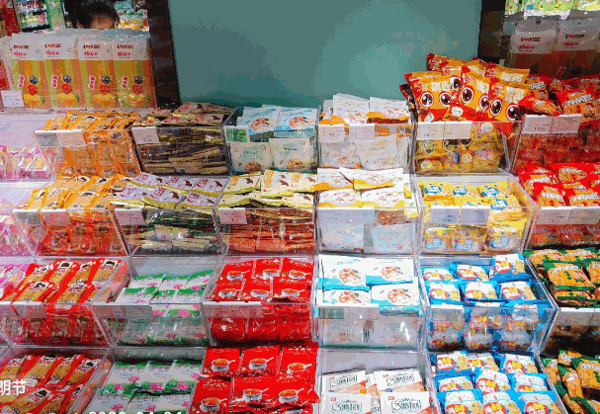 兔小可零食铺产品 门店图片