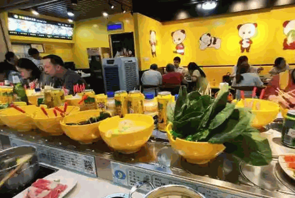 外婆食尚旋转小火锅产品 门店图片