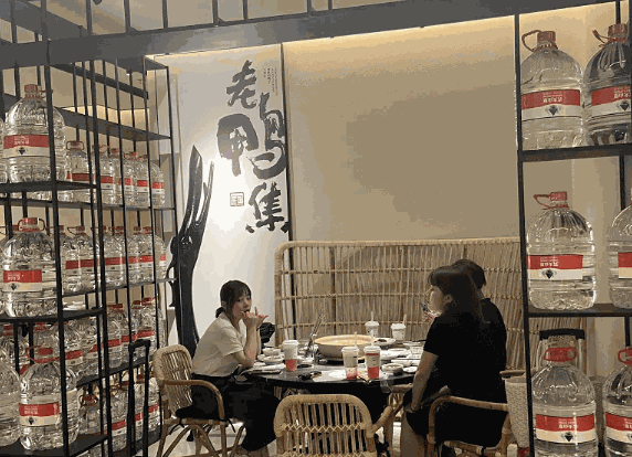外婆家老鸭集产品 门店图片