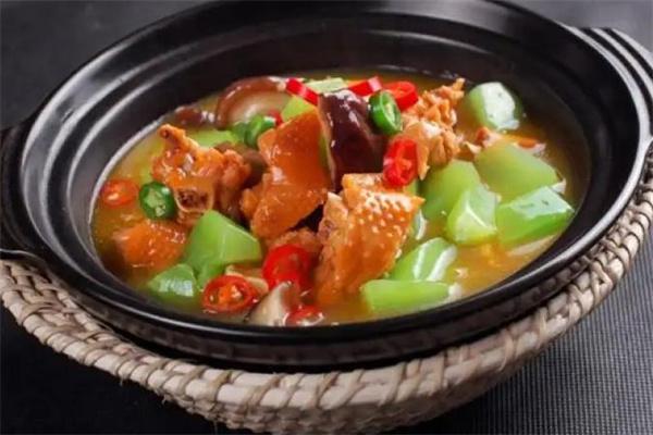 石臼黄焖鸡米饭