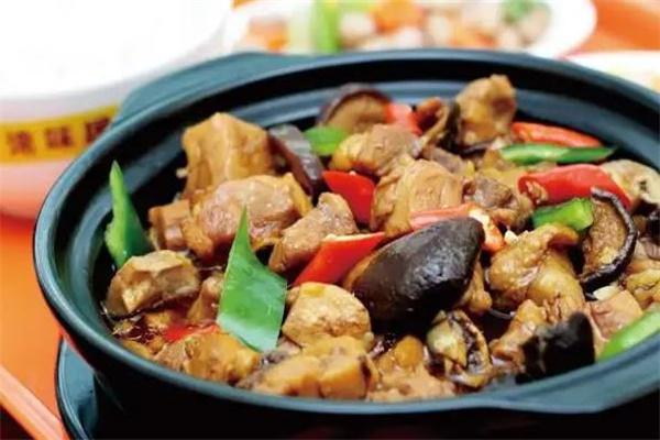 石臼黄焖鸡米饭