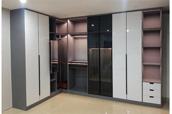 顺开衣柜产品 门店图片