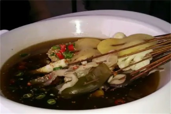 签知百味串串香