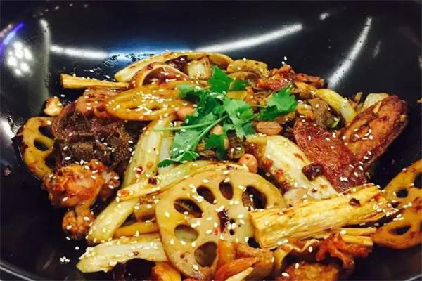 小魔椒麻辣香锅