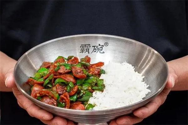 霸碗盖码饭