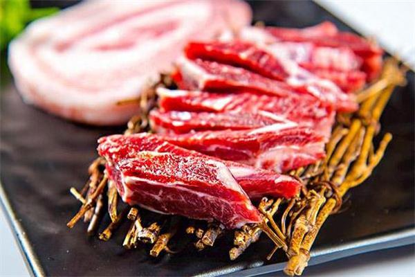 小猪羚蓓自助烤肉