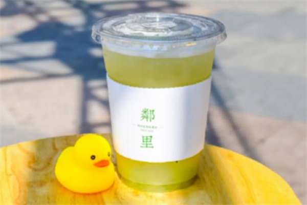 邻里手打柠檬茶