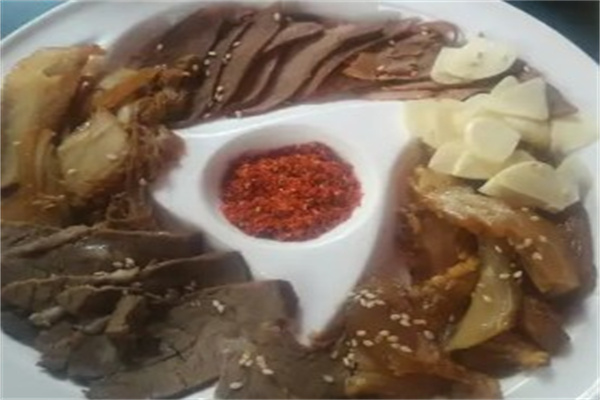 炊牛坊牛吃草牛杂面