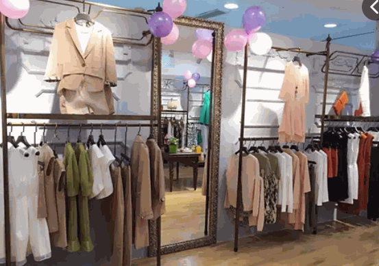 唯简女装产品 门店图片