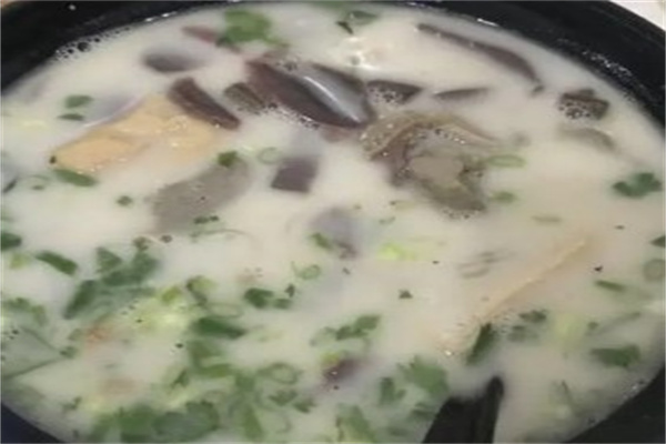 津津老鸭粉丝汤