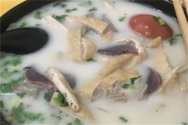 津津老鸭粉丝汤