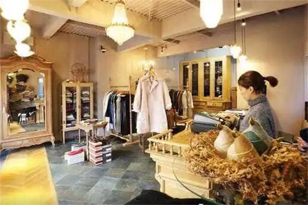 思儿女装产品 门店图片