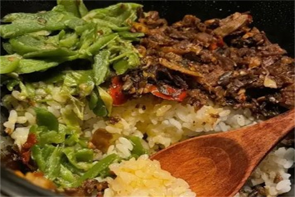 炅爸爸擂椒拌饭