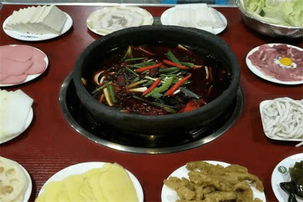 四方圆豆腐皮火锅产品 门店图片