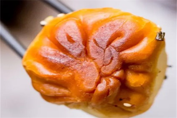 瞪眼牛